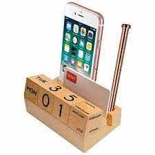 Calendar And Desk Tidy
